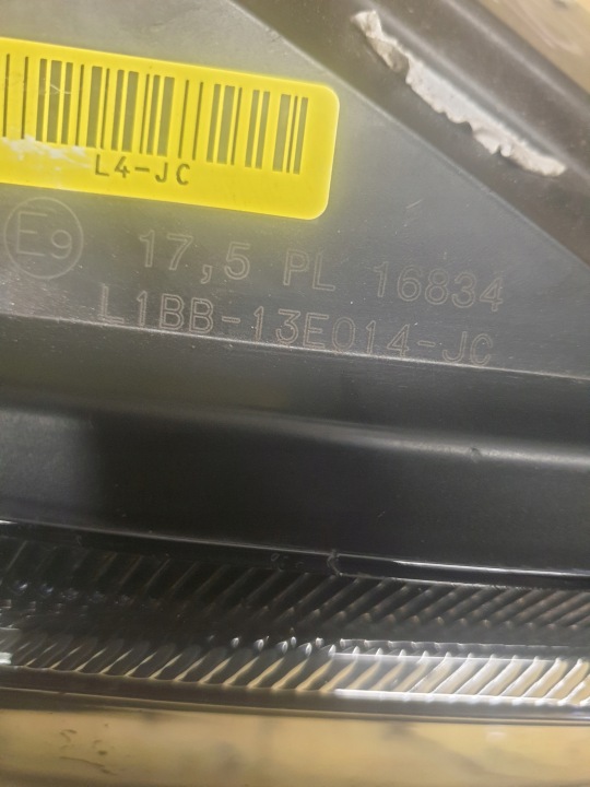 фото №10, Ford fiesta mk8 st фара передняя правая полный led l1bb-13e014-jc