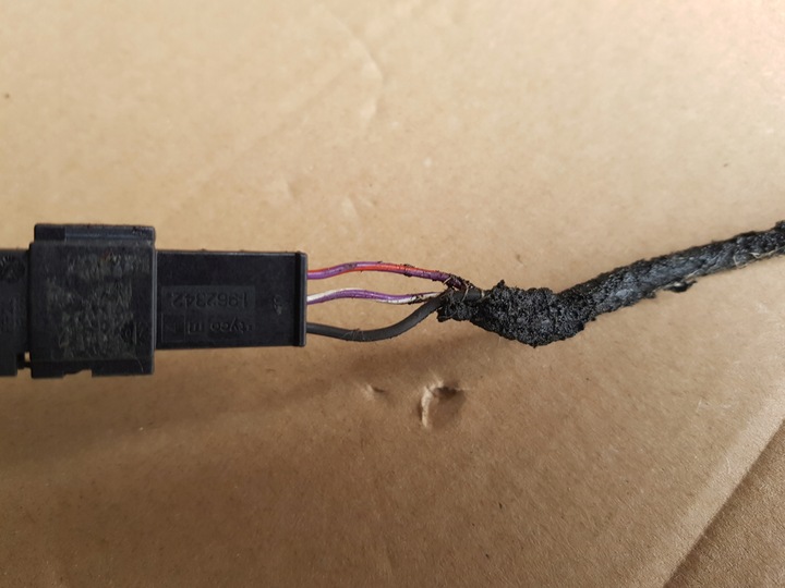 фото №8, Гнездо aux opel zafira b astra h vectra c signum corsa d 13261678