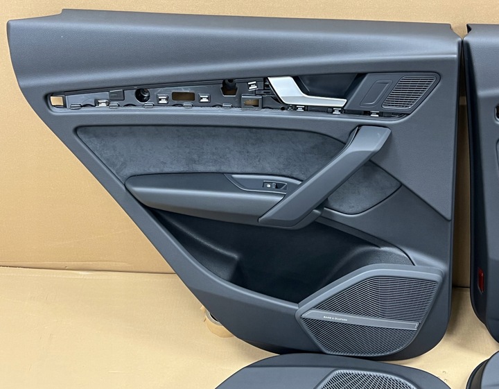 фото №14, Audi q5 80a сиденья кожа диван s-line