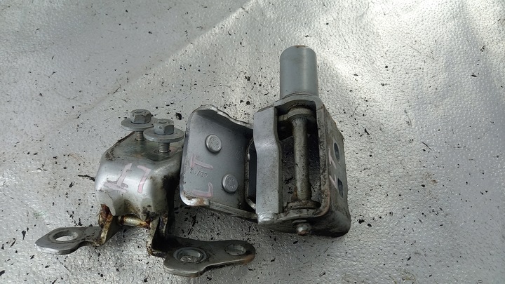 фото №1, Петля дверь левый зад renault clio iii 07r hb