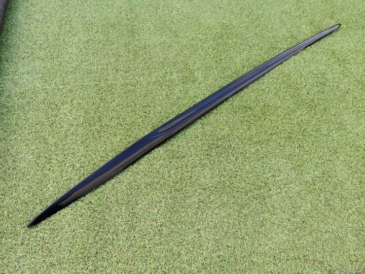 фото №1, Mercedes c клас 205 amg 63 планка порогова