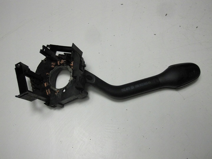 фото №15, Кермовий/підкермовий двірник vw passat b4 96r 97r