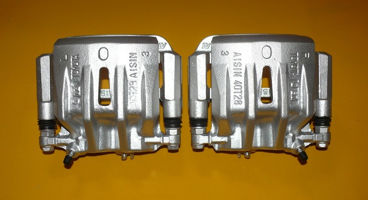 фото №9, Затискачі jarzma лівий праві перед toyota avensis 1 i t22 275/28mm 97-03r.