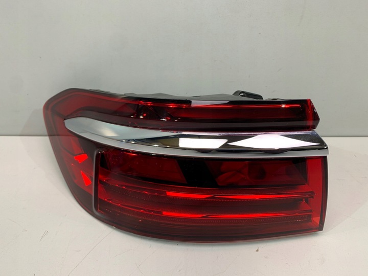 фото №1, Audi a8 d5 рестайлинг лампа левый зад задняя matrix 4n0945207m