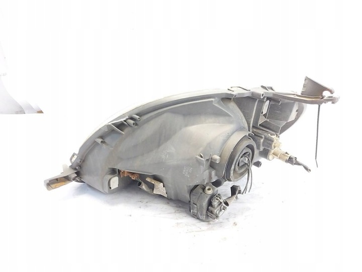фото №10, Фара передняя правое перед tyc 20-0353-05-2 toyota yaris i _p1_ рестайлинг fra