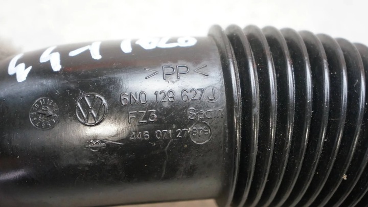 фото №5, Труба воздуховод шланг воздуха vw polo 6n 3 iii 1.6 8v mpi aea - 6n0129627j