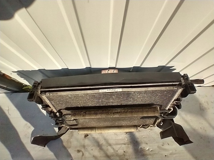 фото №9, Mercedes w211 cls w219 радиаторов воды кондиционера вентилятор a2115001154