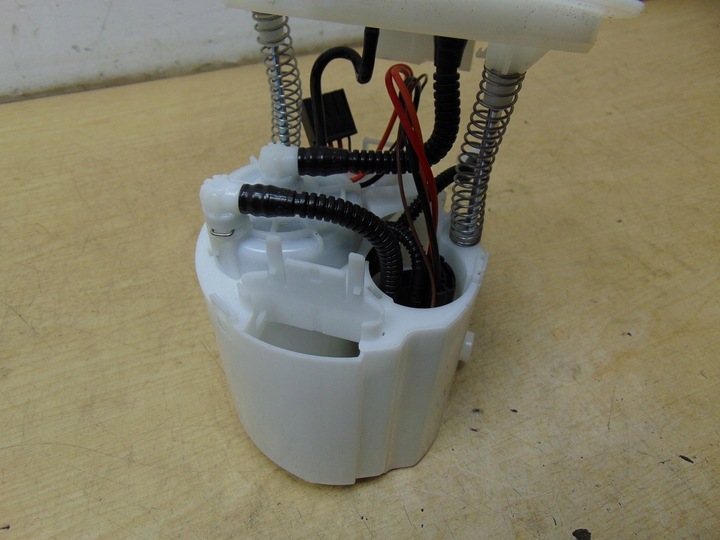 фото №7, Насос пального w бак mercedes w206 a2064704401