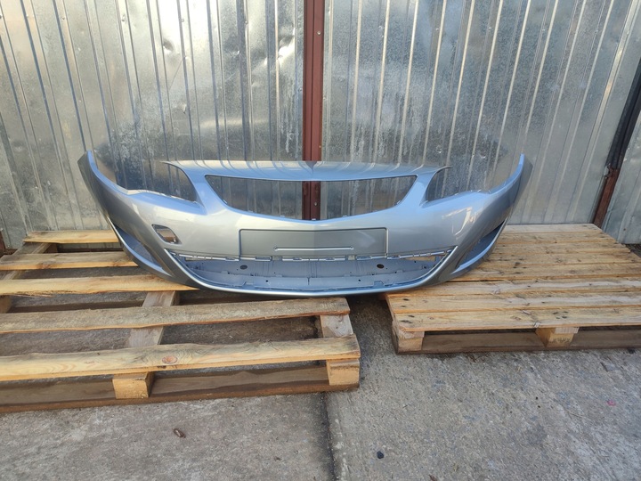 фото №8, Бампер перед переднее opel astra j дорестайлинг 09.09-06.11 лак gev z179