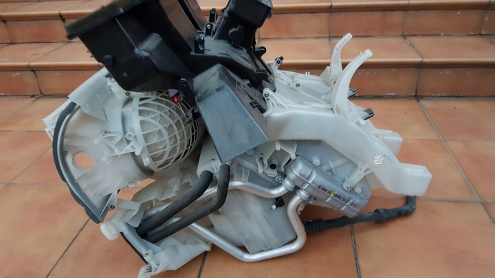 фото №4, Mercedes a клас w169 обігрівач комплектна