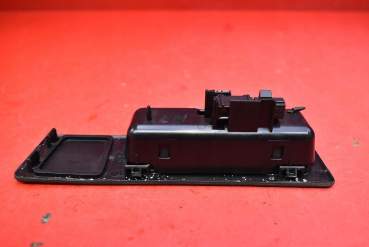 фото №5, Ручка кнопка кришки зад 7368752 bmw 4 f36 13-17