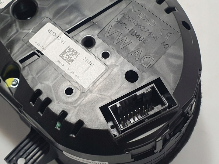 фото №13, Audi a3 8v 2013r tdi 8v0920860b спидометр манометр европа супер состояние