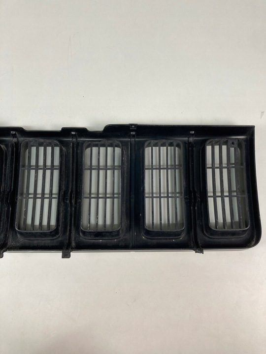 фото №7, Решётка радиатора решётка jeep cherokee xj se sport