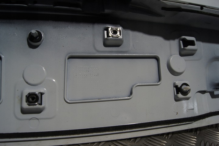 фото №15, Спойлер крышки зад clio iv 960306579r