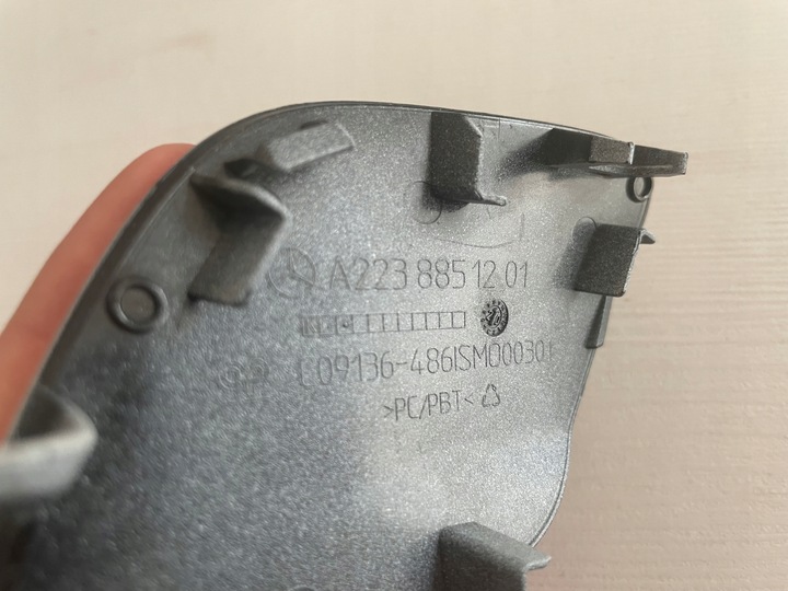 фото №9, Mercedes класс s w223 amg 2020- заглушка фаркоп перед оригинал