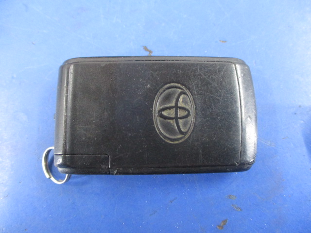 фото №7, Toyota corolla verso ii замок запалювання ключ кнопка старт сплав 626399-000