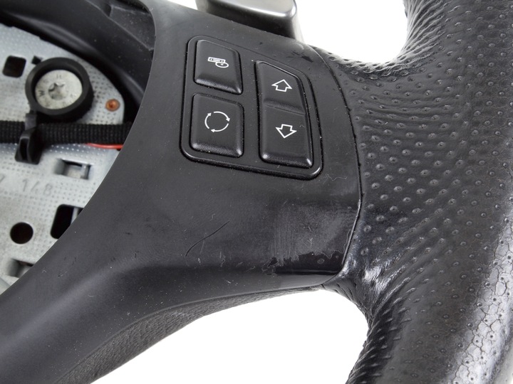 фото №8, Кермо спортивна пелюстки шкіра m набір bmw