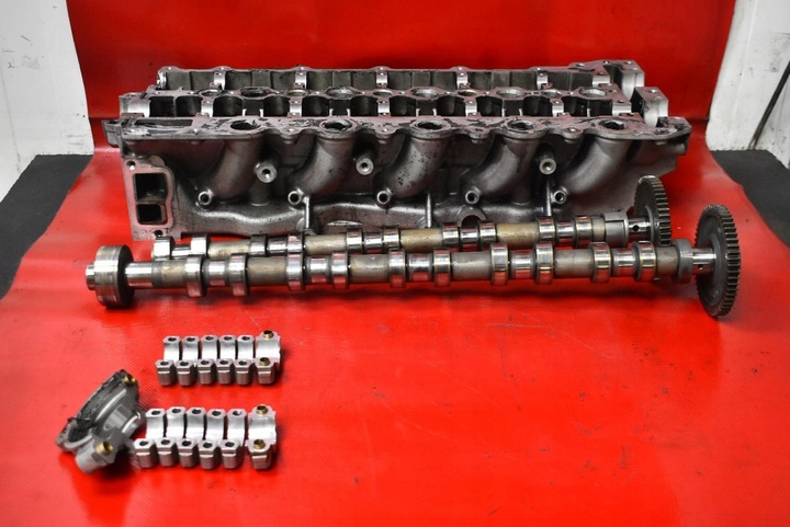 фото №13, Головка двигуна 31104738-002 volvo s60 1 i 2.4 d d5 163 km 00-04