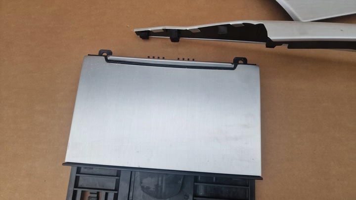 фото №6, Декоры планки пепельница защита туннеля audi a6 c7 алюминий шлифованный