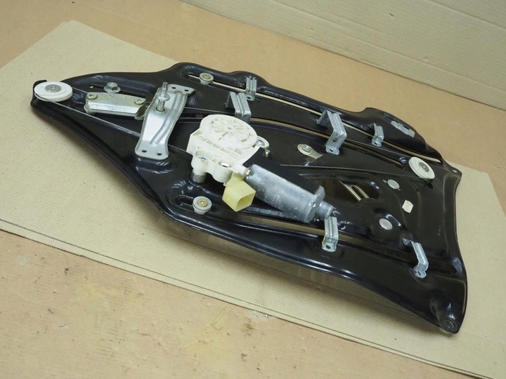 фото №11, Подъемник механизм стекло левый зад mercedes clk w209 a2096700103 европа