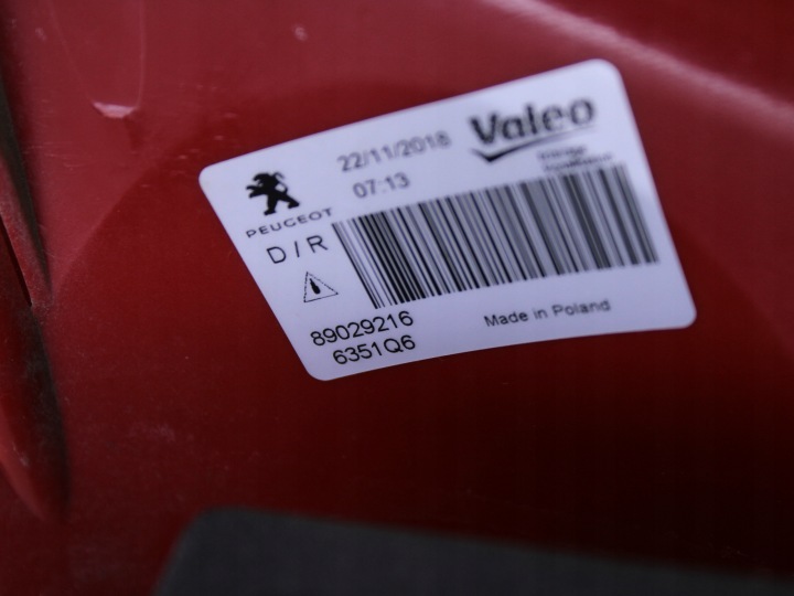 фото №8, Peugeot 307 фара права задня праве зад 89029216 oem