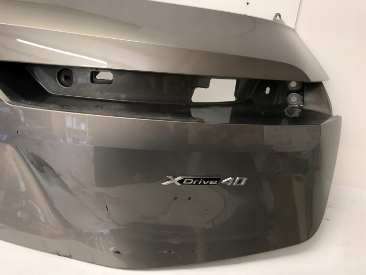 фото №10, Bmw ix i20 21- накладка кришка багажника зад 9854907