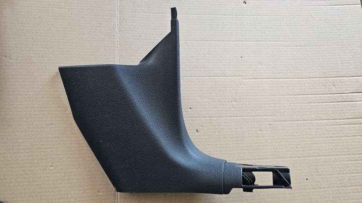 фото №1, Vw golf sportsvan защита порога стойка правая перед 517863484a