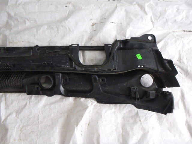 фото №6, Панель под лобовым стеклом toyota corolla e21 55781-02580