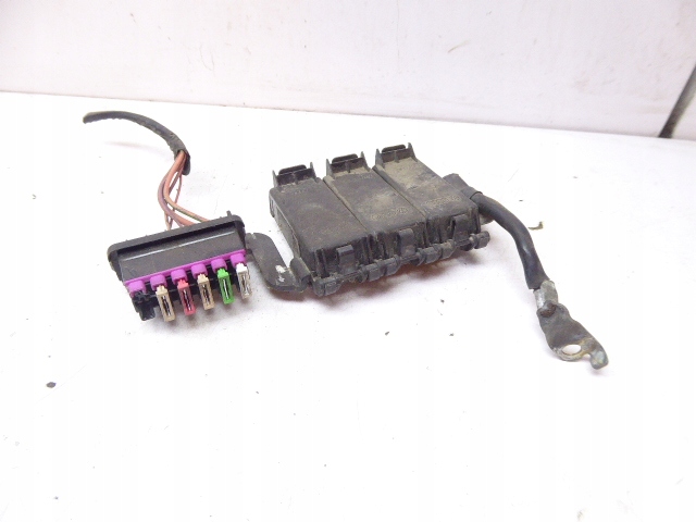 фото №1, Seat ibiza iii 6l рестайлінг 06-08 коробка запобіжників 1.4 tdi bnv