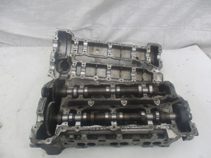 фото №1, Головка mercedes sprinter 906 907 ml w164 w212 w222 3.0 cdi bluetec