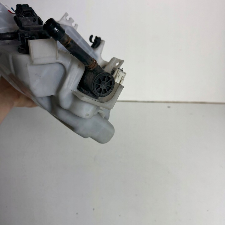фото №12, Бак бачок жидкости do омывателя mazda cx5 oem номер оригинал kd3567480