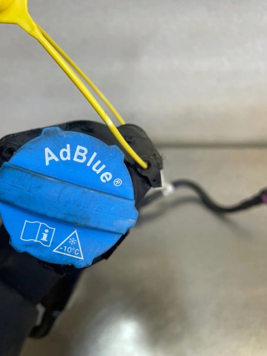 фото №6, Заливна горловина кришка adblue шланг renault trafic iii iv 172b05169r