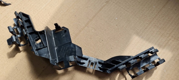 фото №1, A7 c8 4k тримач кріплення реле свічок 4k0907285b a6 c8