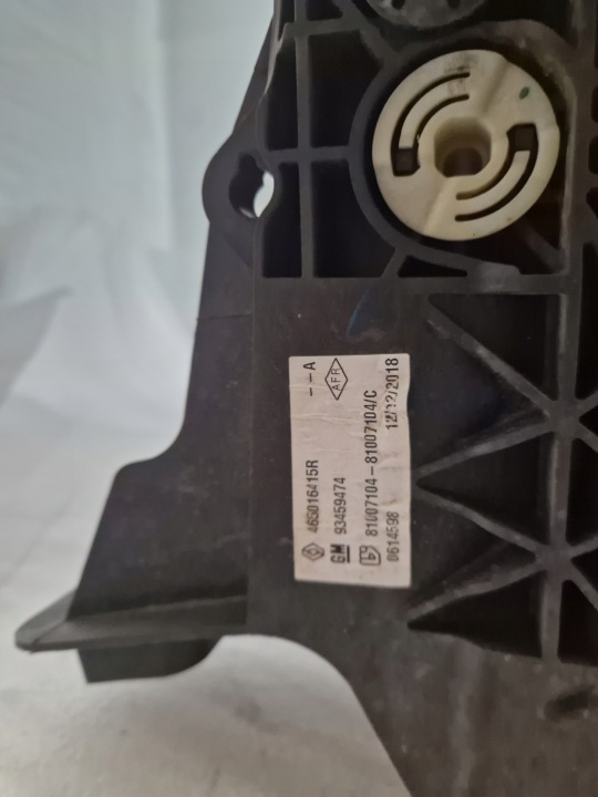фото №14, Renault oem номер 465018560r
