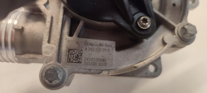 фото №13, Mercedes w247 водяной насос a2822000101