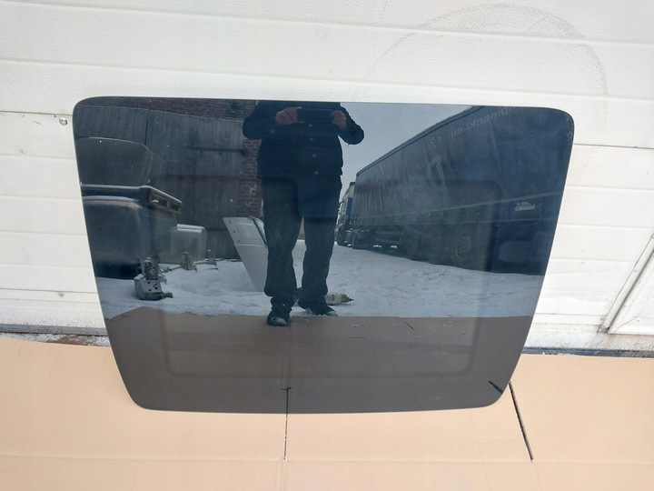 фото №1, Vovlo fh 4 fh 5 люк оригинал