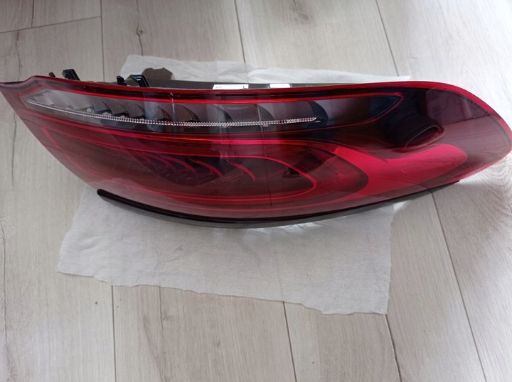 фото №10, Лампа задняя левая led mercedes glc купе 253