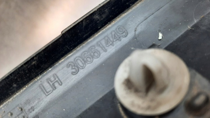 фото №10, Планка дверь левая зад 30661449 volvo v50 04-07r