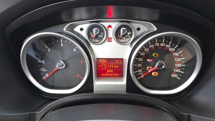 фото №10, Ford kuga mk1 awd привід na 4 колеса спідометр  малий дисплей 2010 r. 2.0 tdci