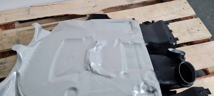 фото №11, Sq8 4m rsq8 q8 захист кришка двигуна фільтр повітря 4.0 tfsi sq7 4m