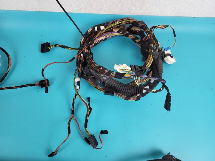 фото №10, Bmw 3 f31 13r электрический крышка жгут модуль амортизатор замок комплект