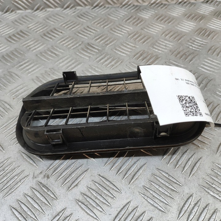 фото №5, Audi a4 s4 b9 8w 2018 решітка вентиляційна pod бампером задній