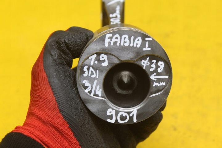 фото №11, Поршень шатун vw seat skoda fabia i 1.9 sdi 7959 6r8 074b 11-01 asy agp aqm
