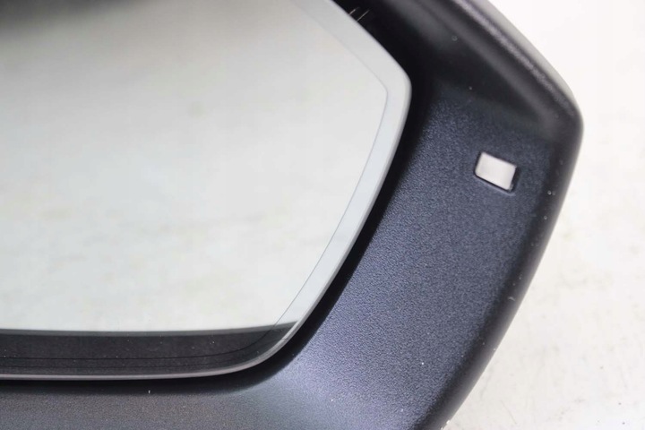 фото №7, Audi q4 etron дзеркало двері праві 15+6 pin камера