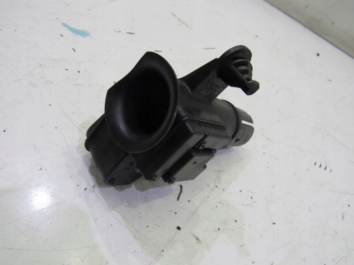 фото №5, Резонатор воздуха nissan micra k13 1.2 dig