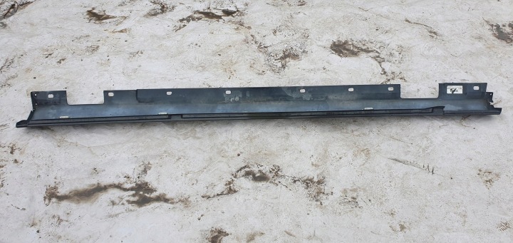 фото №8, Молдинг порогова поріг накладка права mercedes w204 a2046900440