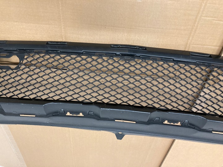 фото №6, Mercedes glc накладка бампера перед orygi.-w253