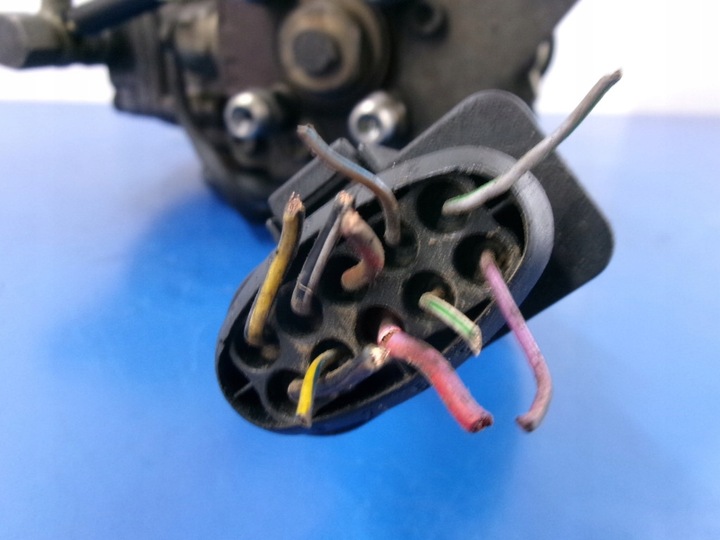 фото №5, Volkswagen golf 4 iv 1.9tdi 110km ahf насос впрыскивающий bosch