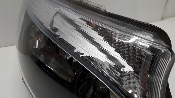 фото №14, Mercedes vito w447 14- лампа правая перед