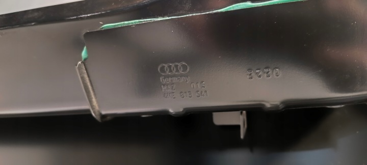 фото №11, Крило ліве зад audi e-tron 4ke